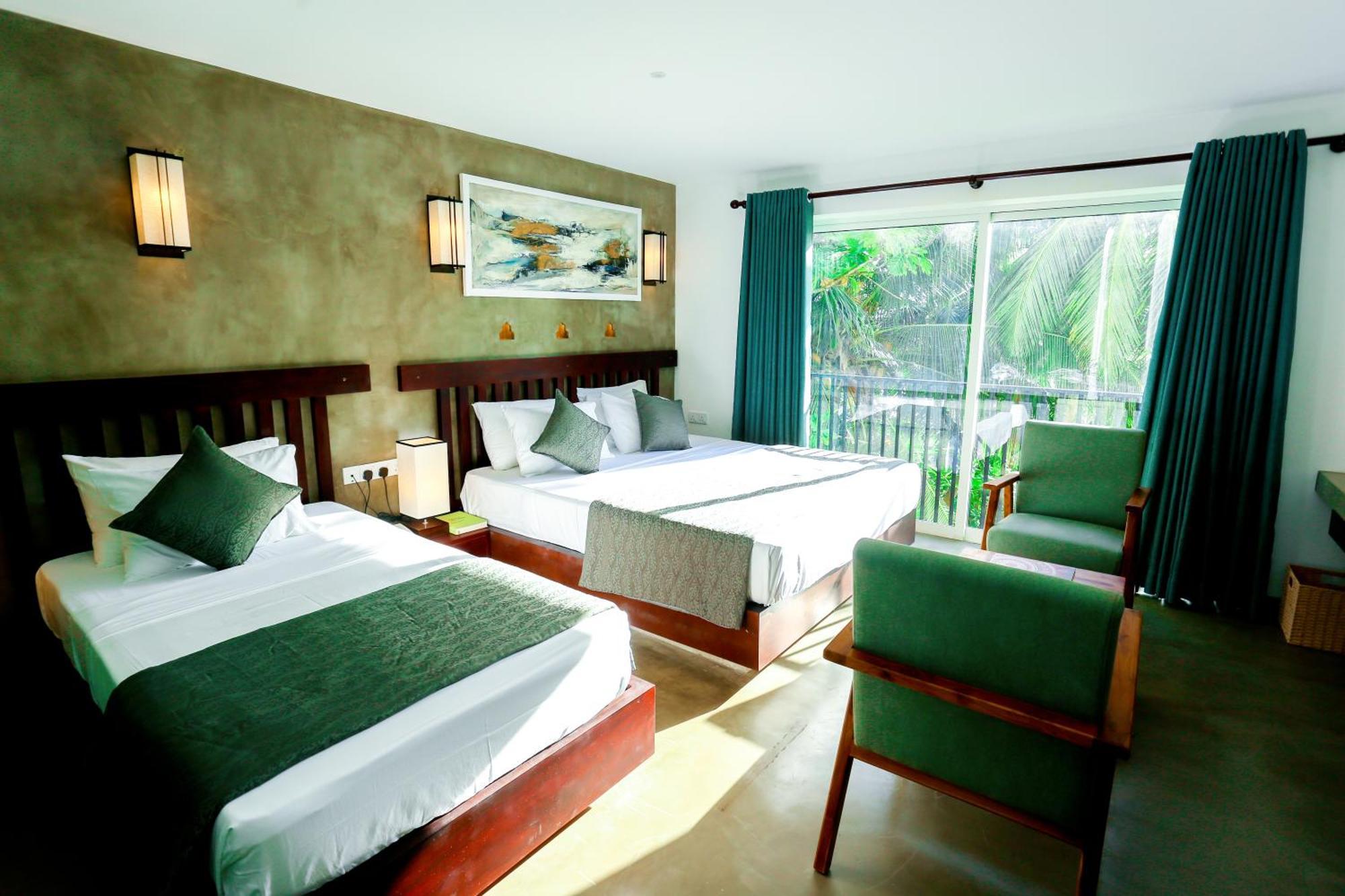 Riviera Tide Hotel Bentota Exterior photo
